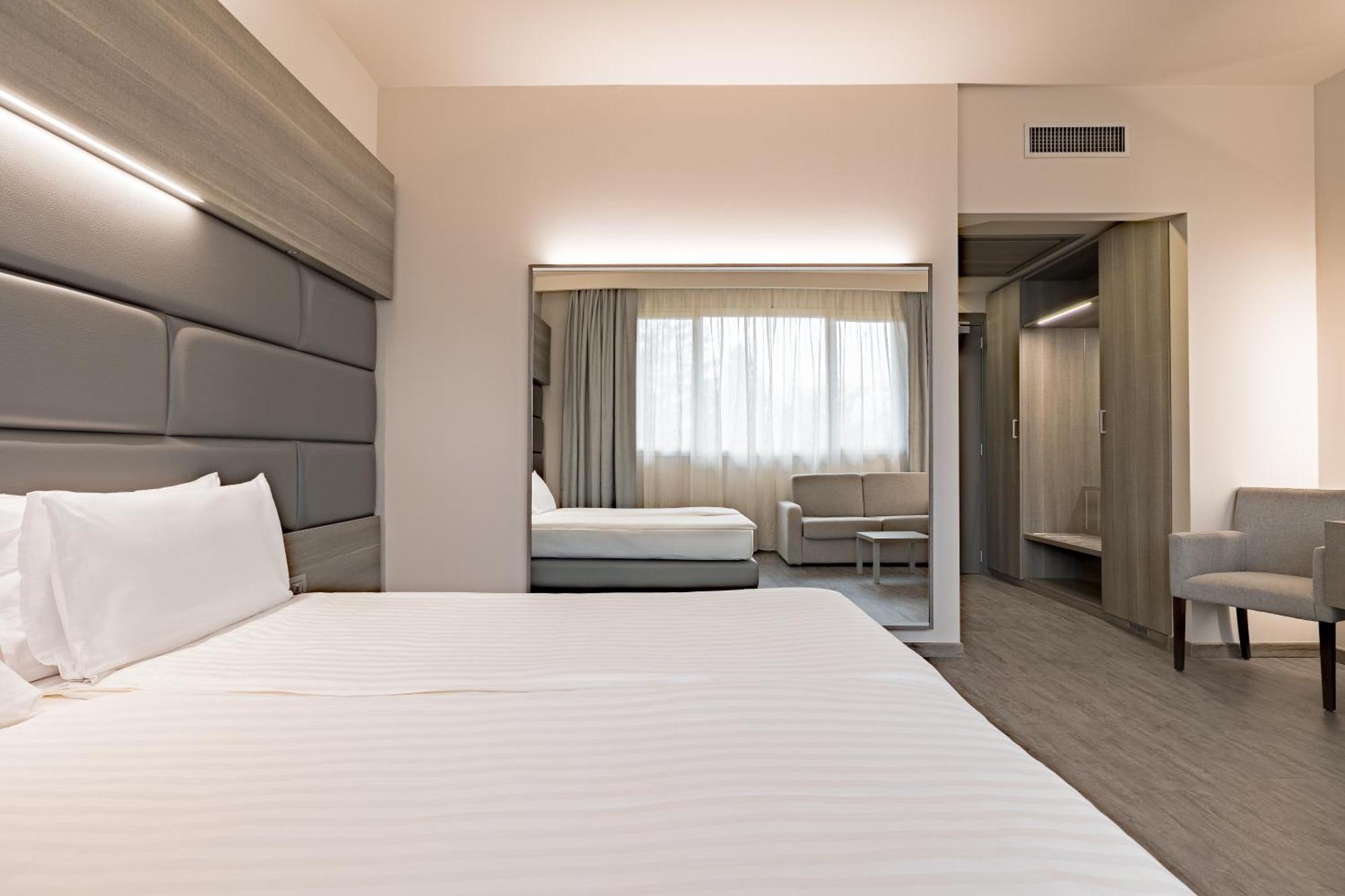 Just Hotel Saronno Exterior foto